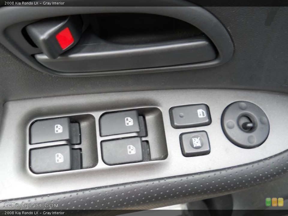 Gray Interior Controls for the 2008 Kia Rondo LX #50250770