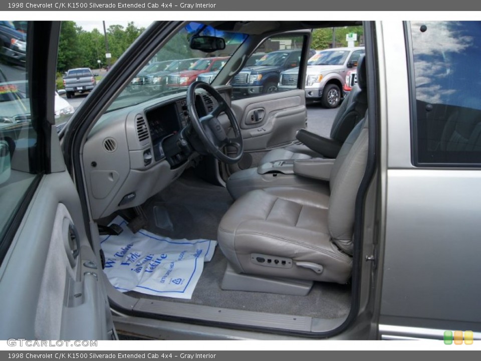 Gray Interior Photo for the 1998 Chevrolet C/K K1500 Silverado Extended Cab 4x4 #50253149