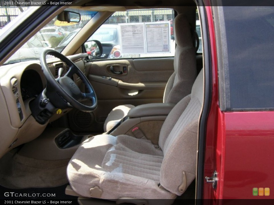 Beige Interior Photo for the 2001 Chevrolet Blazer LS #50256593