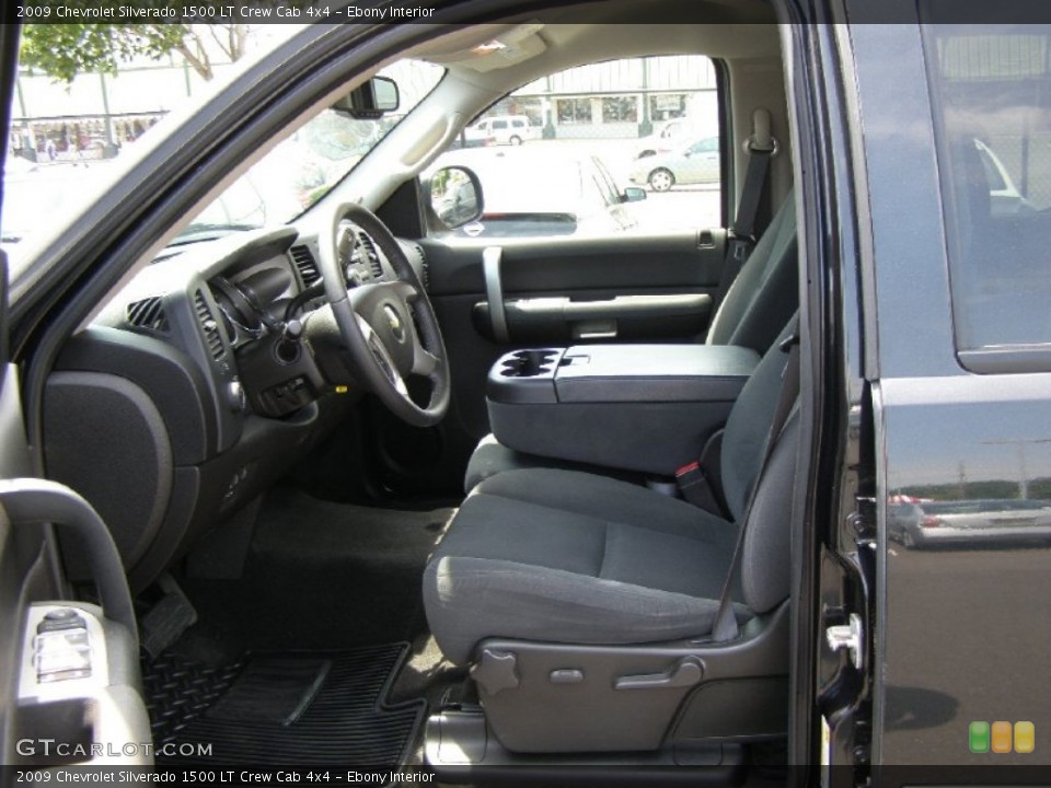 Ebony Interior Photo for the 2009 Chevrolet Silverado 1500 LT Crew Cab 4x4 #50257685
