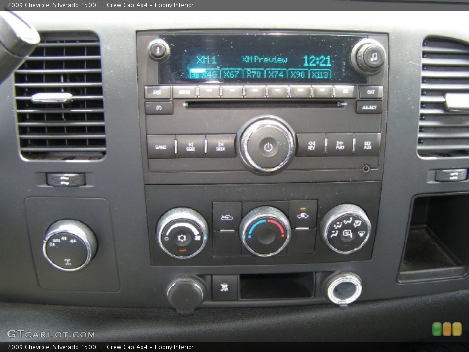 Ebony Interior Controls for the 2009 Chevrolet Silverado 1500 LT Crew Cab 4x4 #50257724