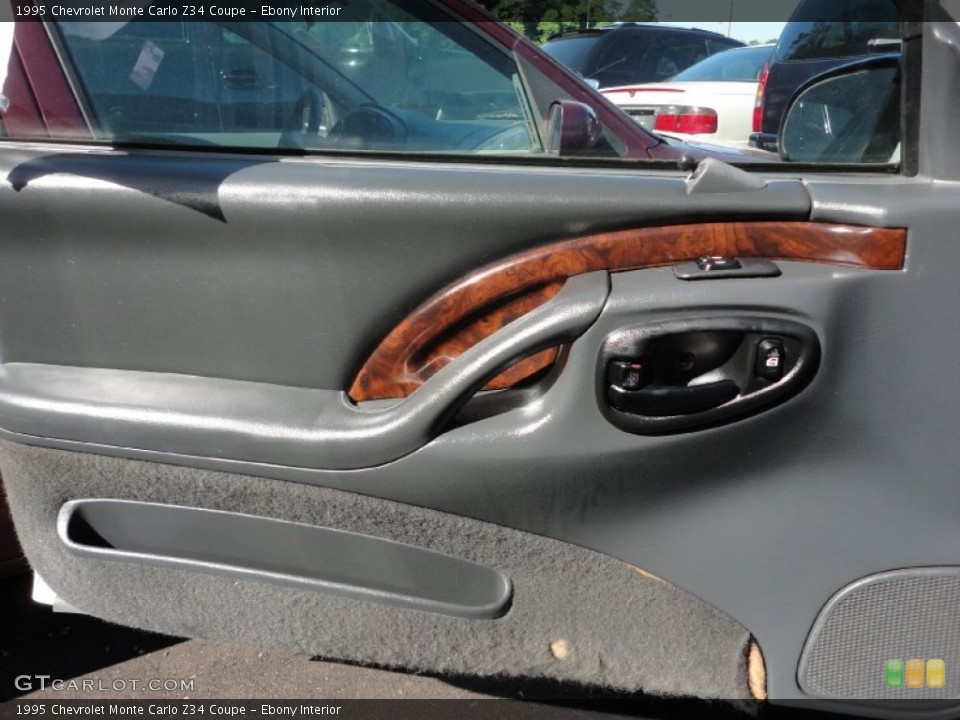 Ebony Interior Door Panel for the 1995 Chevrolet Monte Carlo Z34 Coupe #50262044