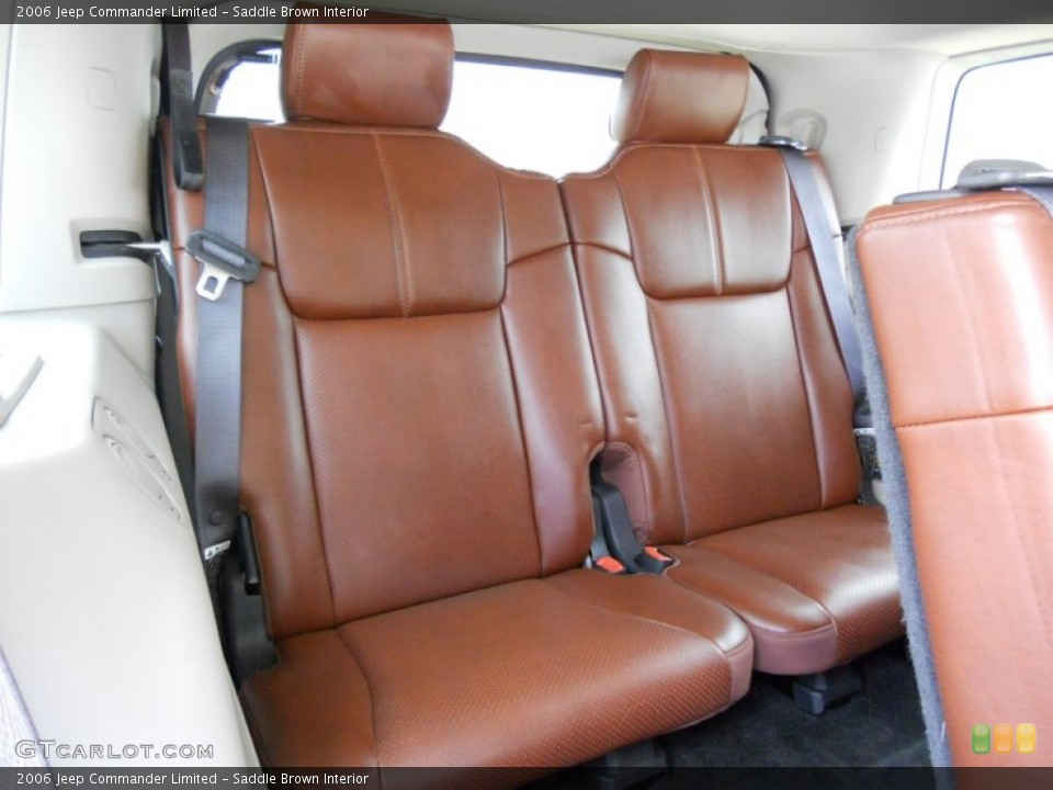 Saddle Brown Interior Photo for the 2006 Jeep Commander Limited #50262488