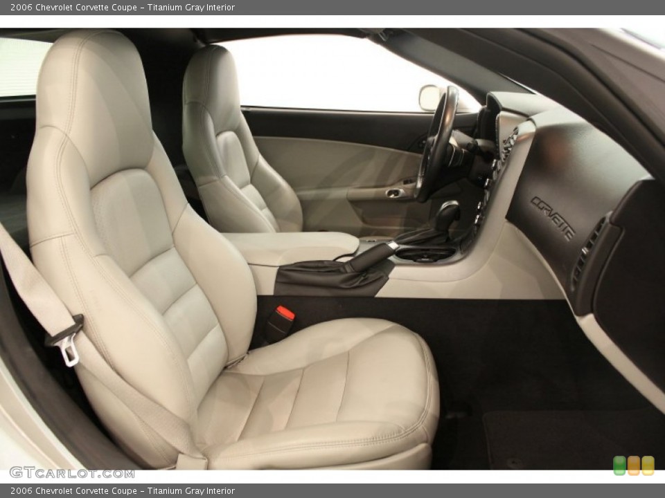 Titanium Gray Interior Photo for the 2006 Chevrolet Corvette Coupe #50263823