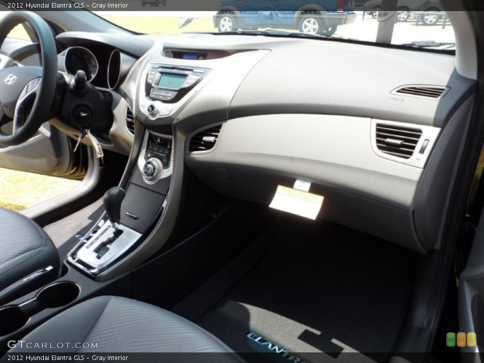 Gray Interior Photo for the 2012 Hyundai Elantra GLS #50267384
