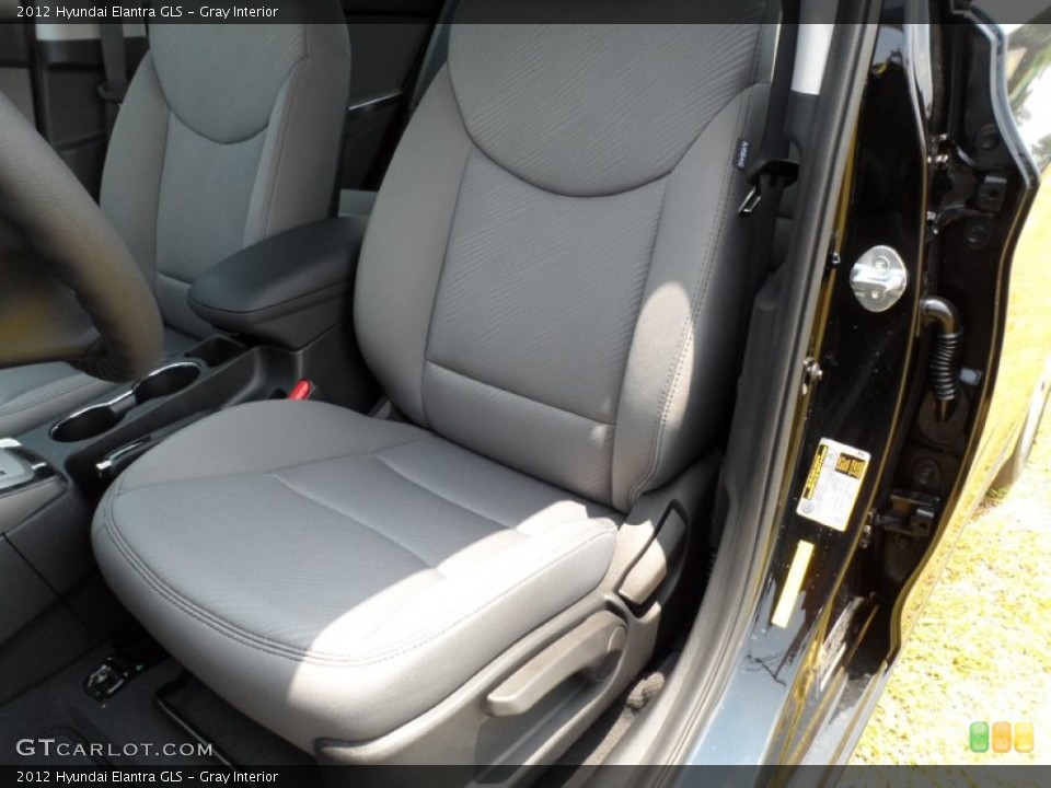 Gray Interior Photo for the 2012 Hyundai Elantra GLS #50267399