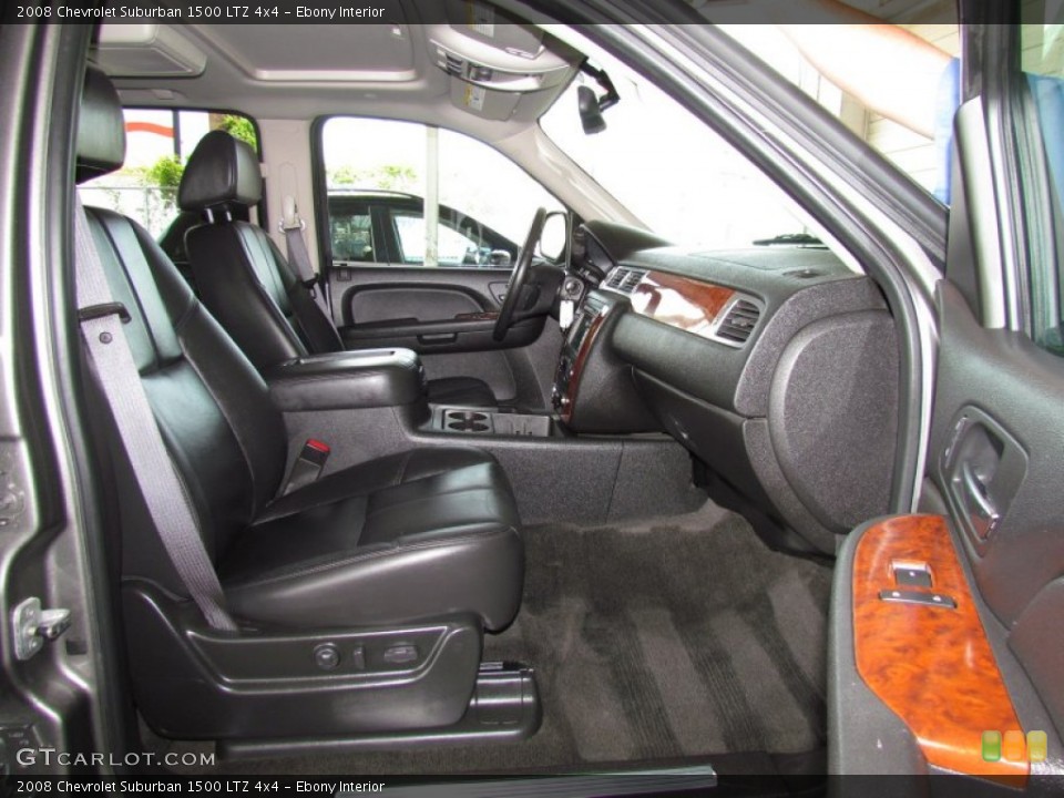 Ebony Interior Photo for the 2008 Chevrolet Suburban 1500 LTZ 4x4 #50269128