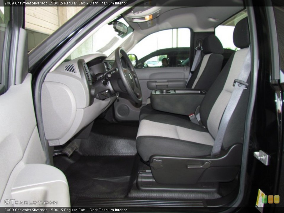 Dark Titanium Interior Photo for the 2009 Chevrolet Silverado 1500 LS Regular Cab #50270139