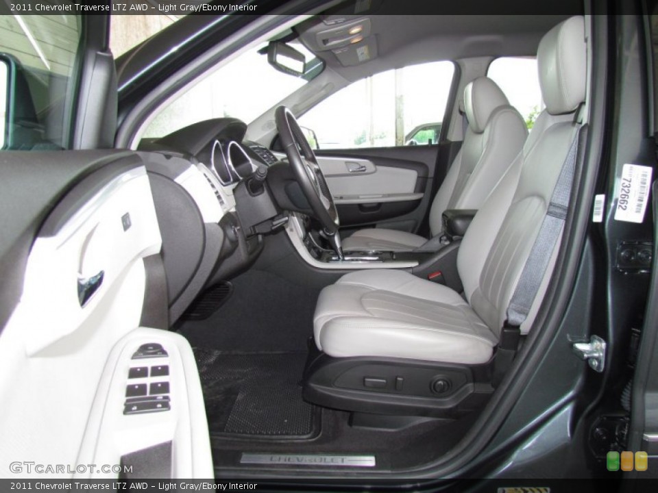 Light Gray/Ebony Interior Photo for the 2011 Chevrolet Traverse LTZ AWD #50271393