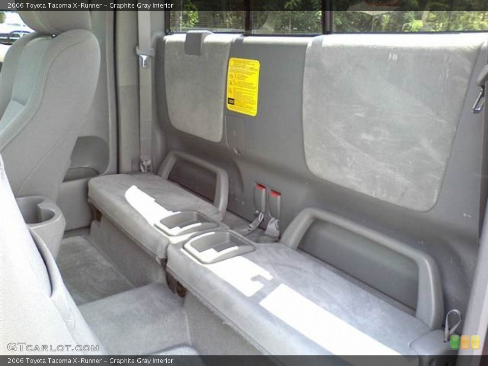 Graphite Gray Interior Photo for the 2006 Toyota Tacoma X-Runner #50271699