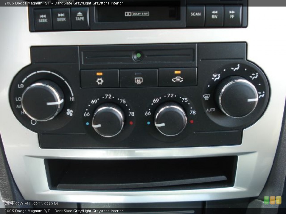 Dark Slate Gray/Light Graystone Interior Controls for the 2006 Dodge Magnum R/T #50274903