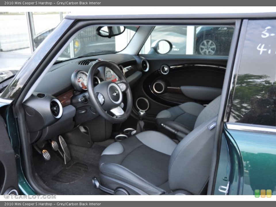 Grey/Carbon Black Interior Photo for the 2010 Mini Cooper S Hardtop #50278278