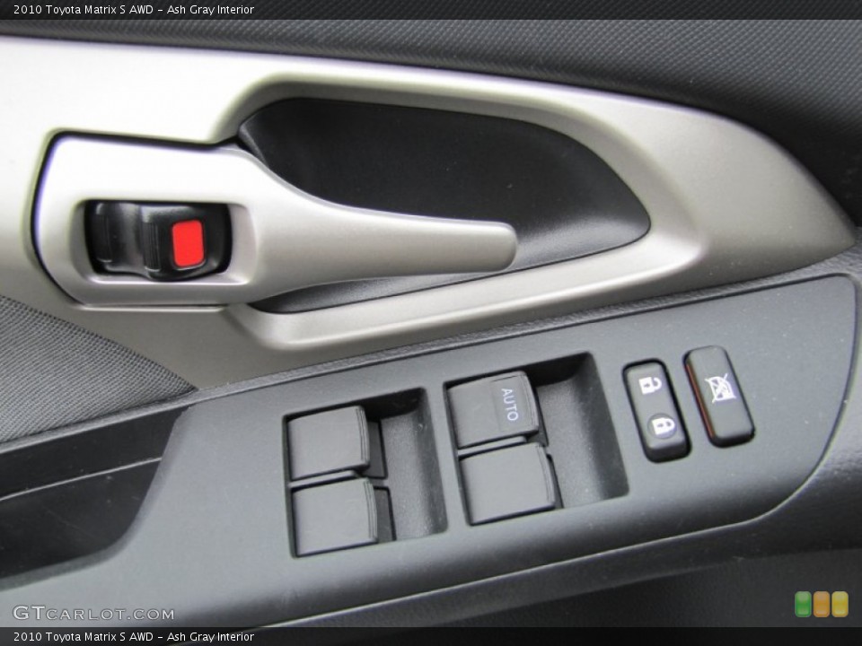 Ash Gray Interior Controls for the 2010 Toyota Matrix S AWD #50279019