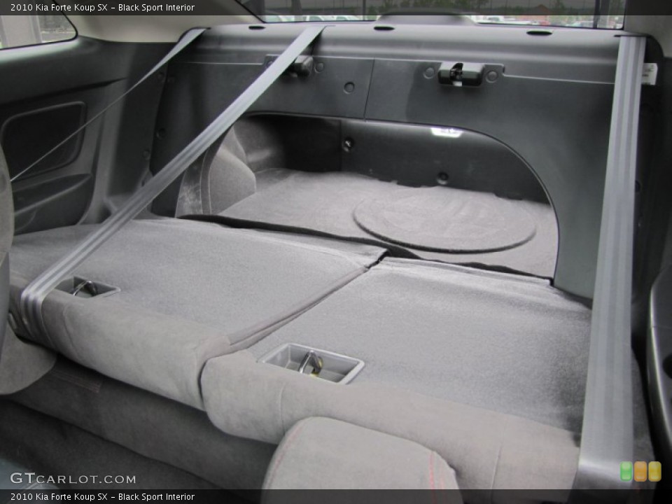 Black Sport Interior Photo for the 2010 Kia Forte Koup SX #50279727