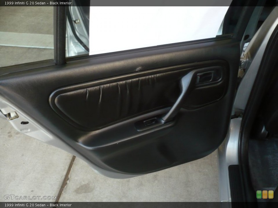 Black Interior Door Panel for the 1999 Infiniti G 20 Sedan #50280966
