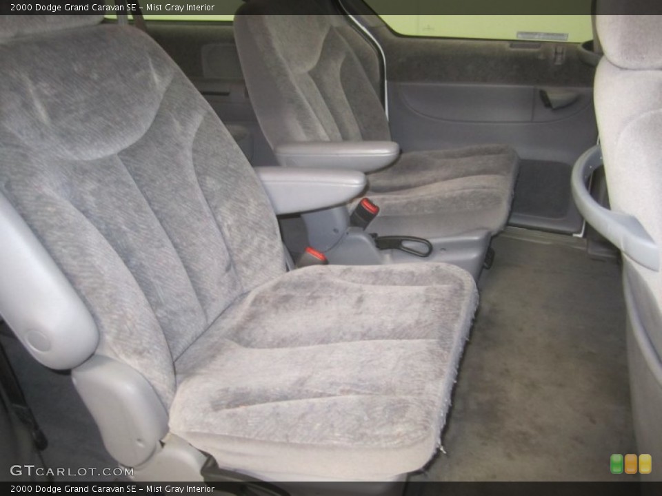 Mist Gray Interior Photo for the 2000 Dodge Grand Caravan SE #50283597
