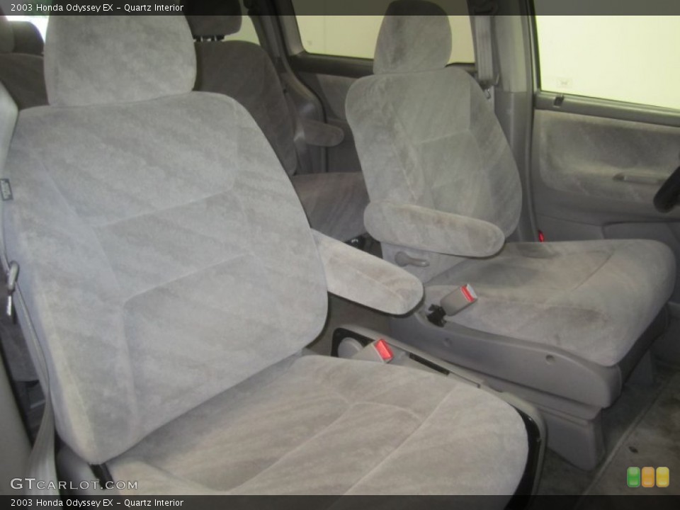 Quartz Interior Photo for the 2003 Honda Odyssey EX #50284845