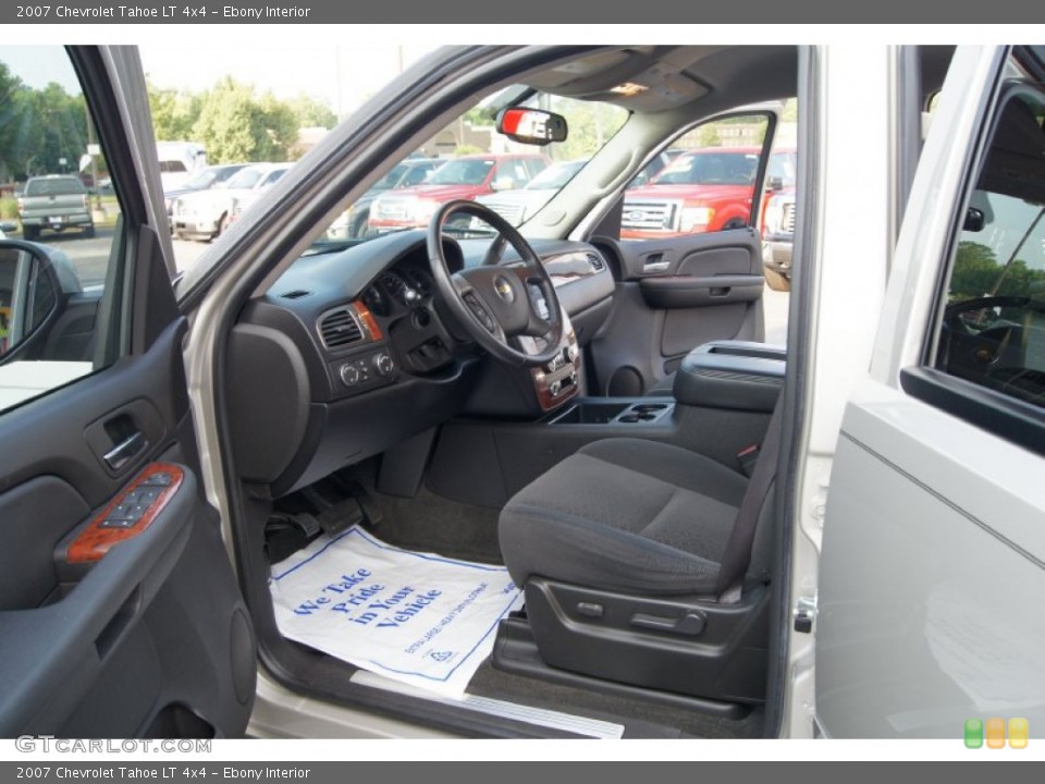 Ebony Interior Photo for the 2007 Chevrolet Tahoe LT 4x4 #50289996