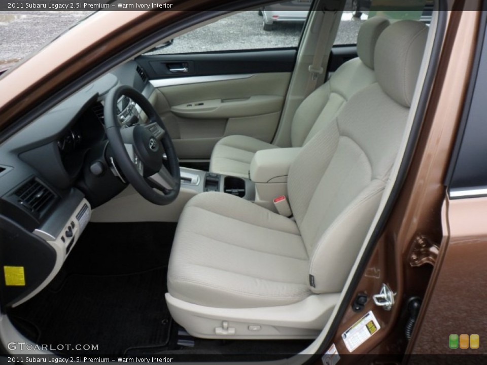 Warm Ivory Interior Photo for the 2011 Subaru Legacy 2.5i Premium #50290137