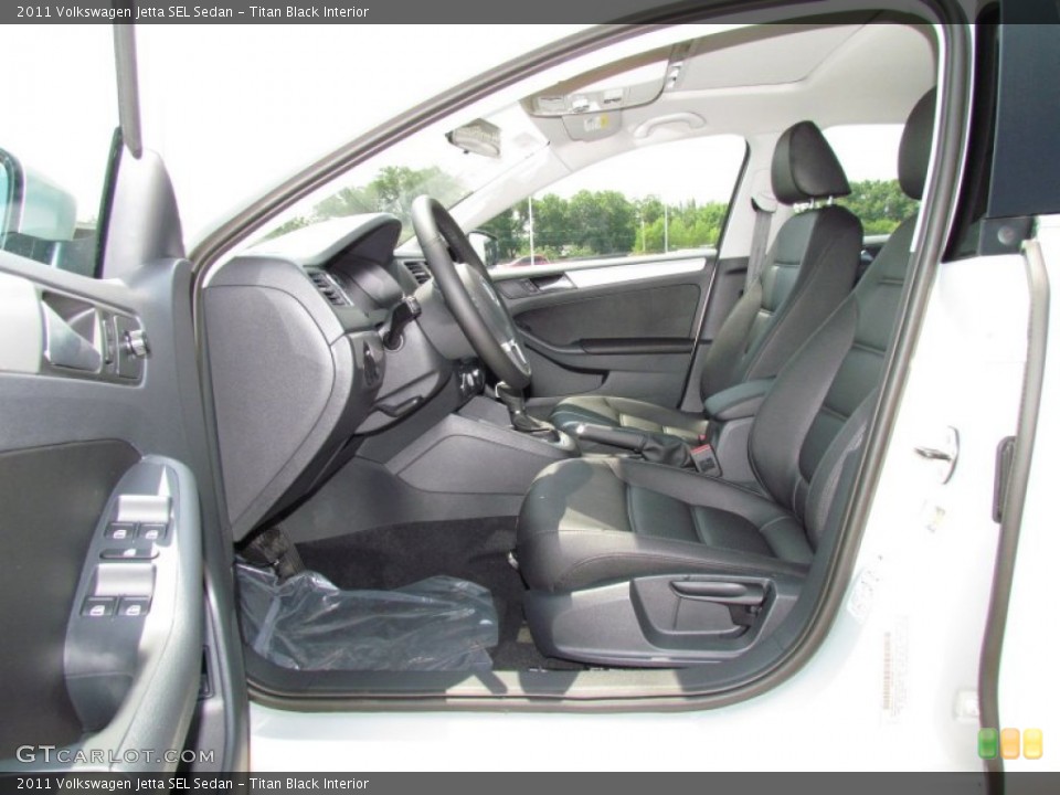 Titan Black Interior Photo for the 2011 Volkswagen Jetta SEL Sedan #50290296