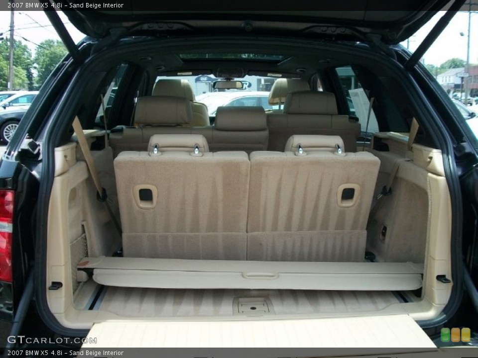 Sand Beige Interior Trunk for the 2007 BMW X5 4.8i #50292417