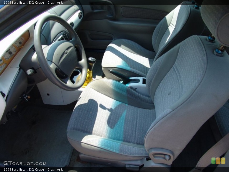 Gray Interior Photo for the 1998 Ford Escort ZX2 Coupe #50293629