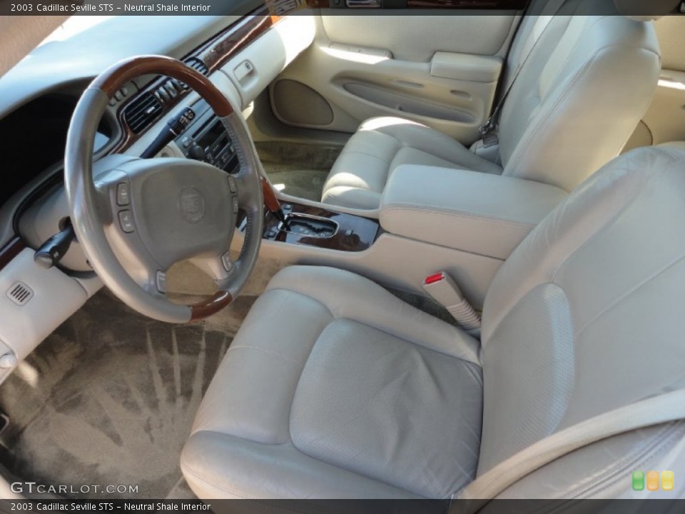 Neutral Shale Interior Photo for the 2003 Cadillac Seville STS #50297859