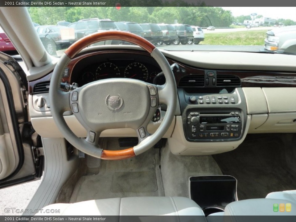 Neutral Shale Interior Dashboard for the 2001 Cadillac DeVille DHS Sedan #50298135
