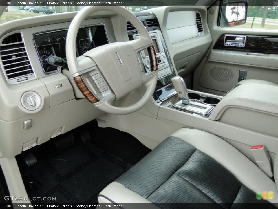 Stone/Charcoal Black Interior Photo for the 2008 Lincoln Navigator L Limited Edition #50299605