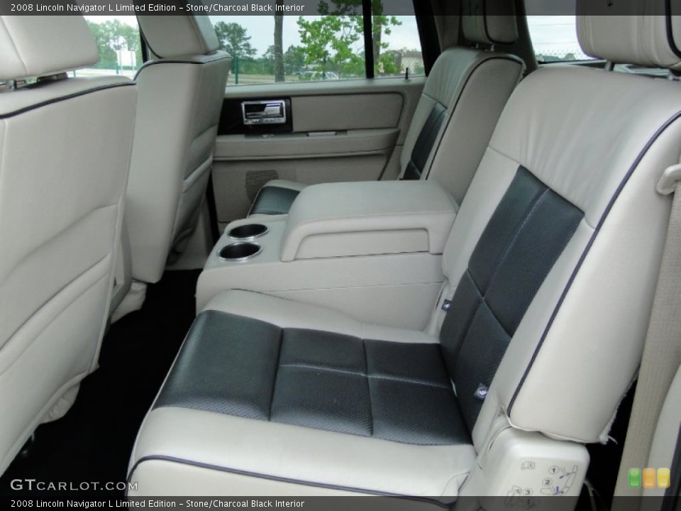 Stone/Charcoal Black Interior Photo for the 2008 Lincoln Navigator L Limited Edition #50299837