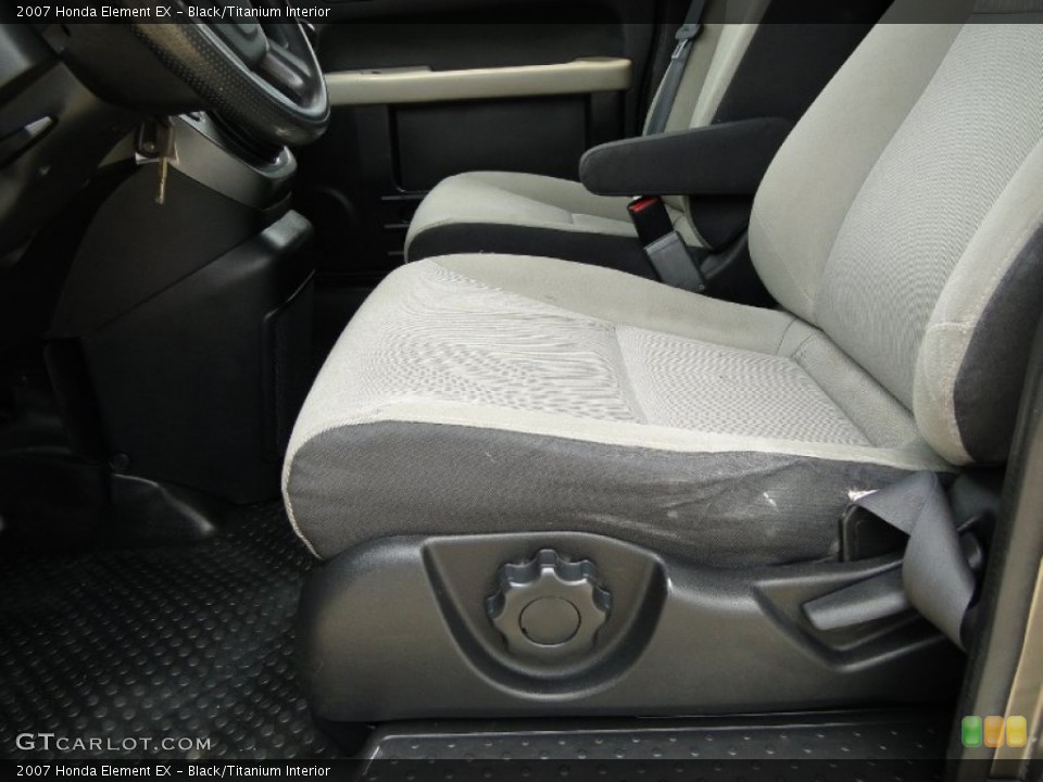 Black/Titanium Interior Photo for the 2007 Honda Element EX #50300823
