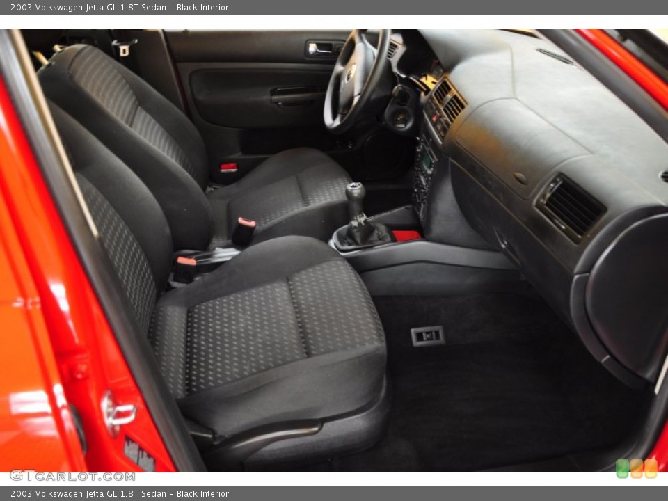 Black Interior Photo for the 2003 Volkswagen Jetta GL 1.8T Sedan #50301201