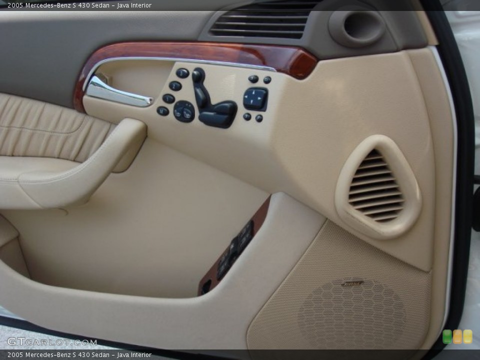 Java Interior Controls for the 2005 Mercedes-Benz S 430 Sedan #50303193