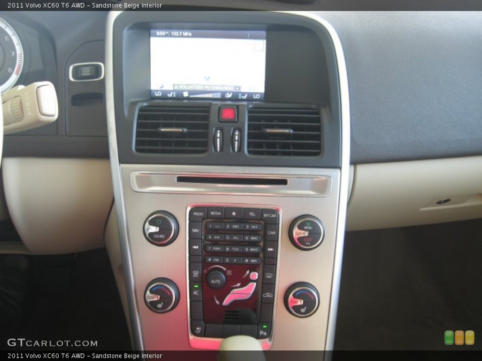 Sandstone Beige Interior Controls for the 2011 Volvo XC60 T6 AWD #50304072
