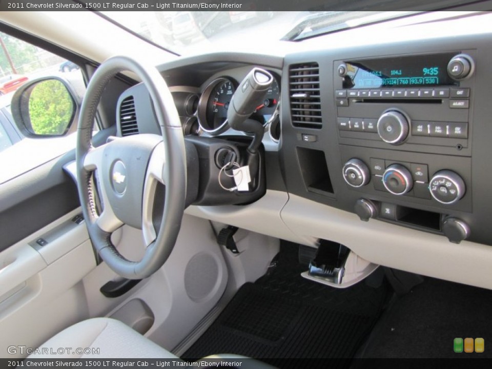 Light Titanium/Ebony Interior Controls for the 2011 Chevrolet Silverado 1500 LT Regular Cab #50305638