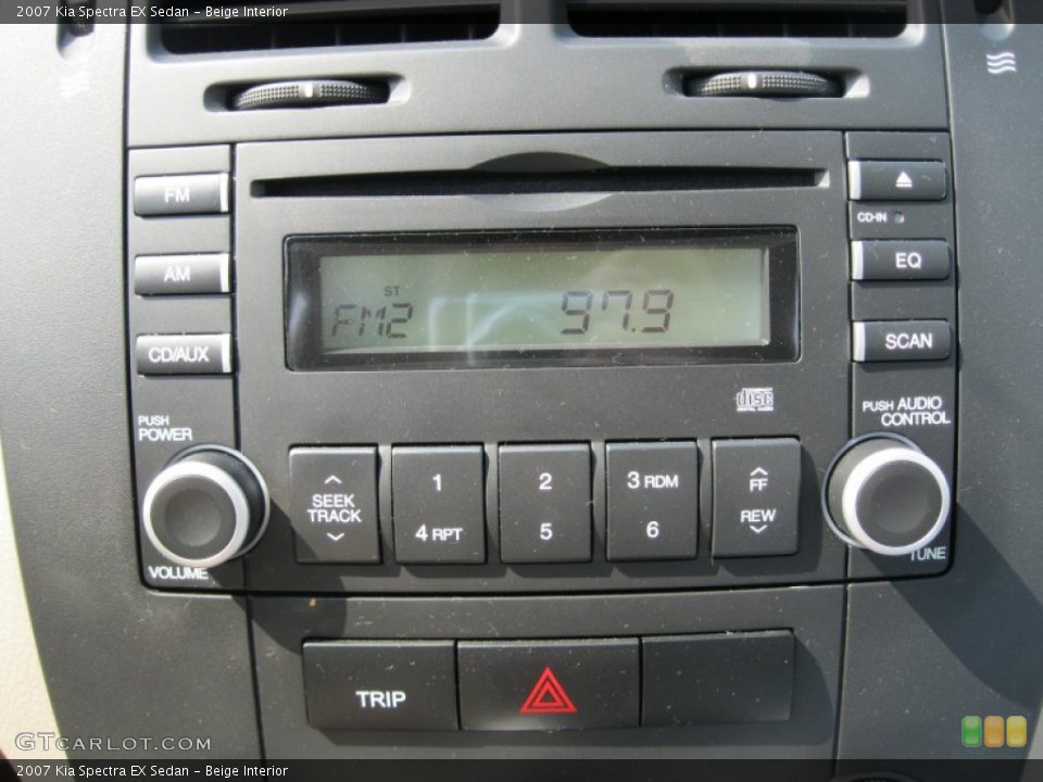Beige Interior Controls for the 2007 Kia Spectra EX Sedan #50306490
