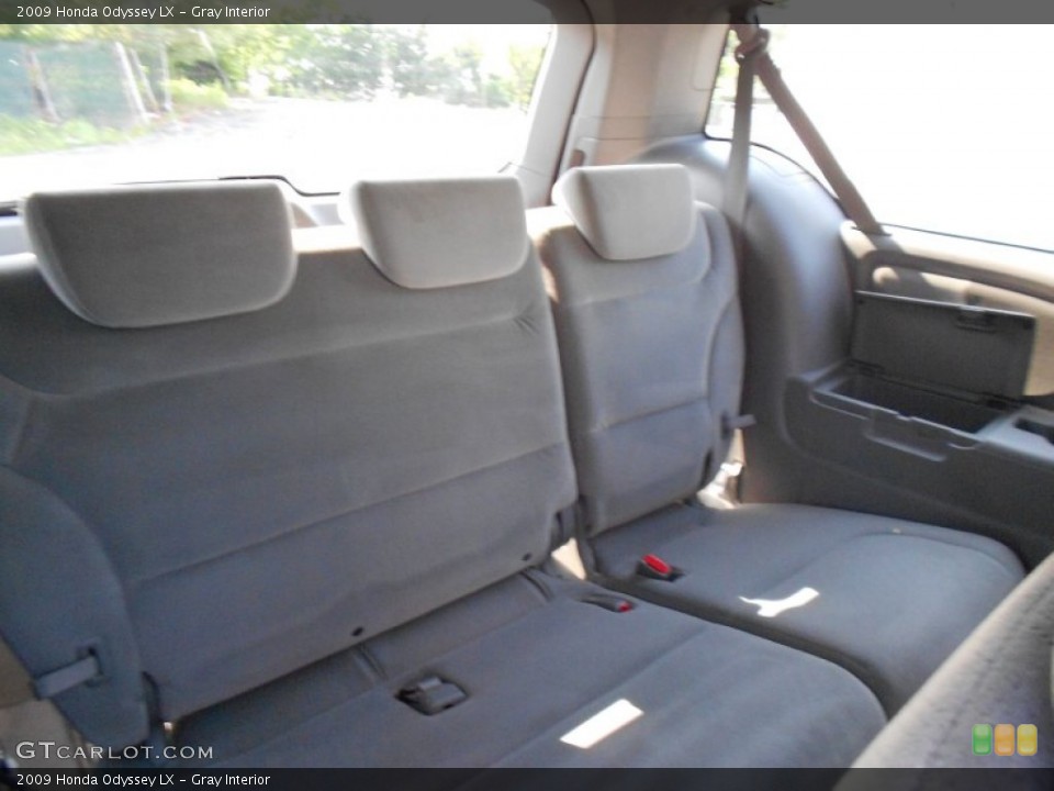 Gray Interior Photo for the 2009 Honda Odyssey LX #50309358