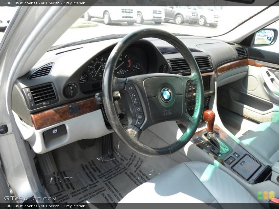 Grey Interior Prime Interior for the 2000 BMW 7 Series 740iL Sedan #50309664