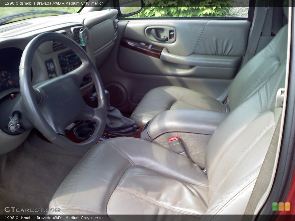 Medium Gray Interior Photo for the 1998 Oldsmobile Bravada AWD #50315028