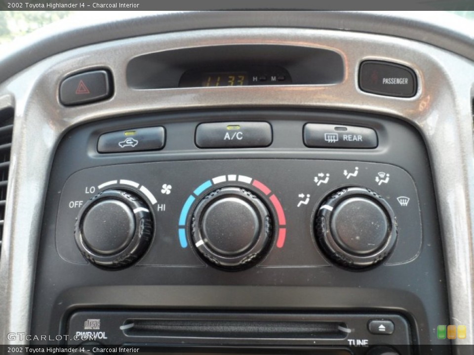 Charcoal Interior Controls for the 2002 Toyota Highlander I4 #50317176