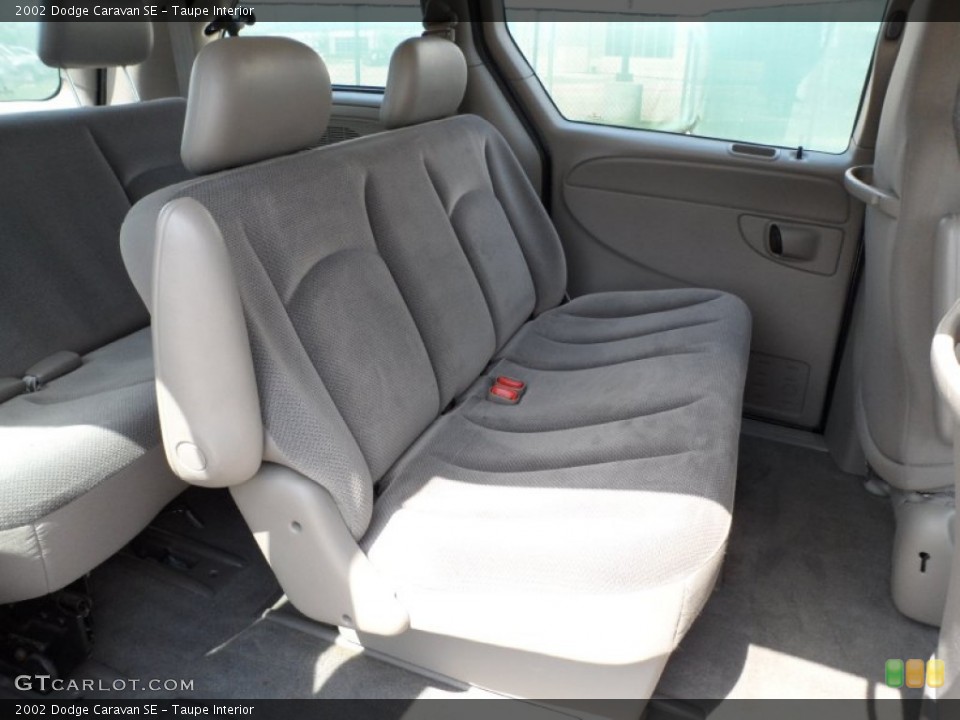 Taupe Interior Photo for the 2002 Dodge Caravan SE #50317650