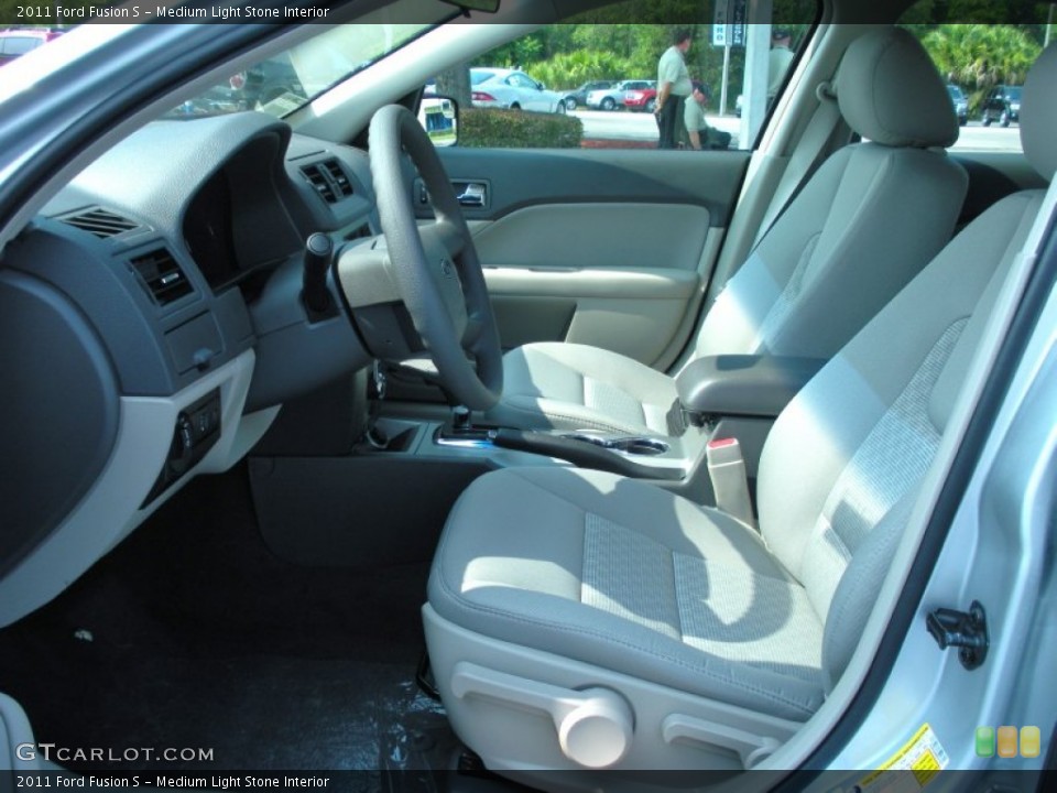 Medium Light Stone Interior Photo for the 2011 Ford Fusion S #50320119