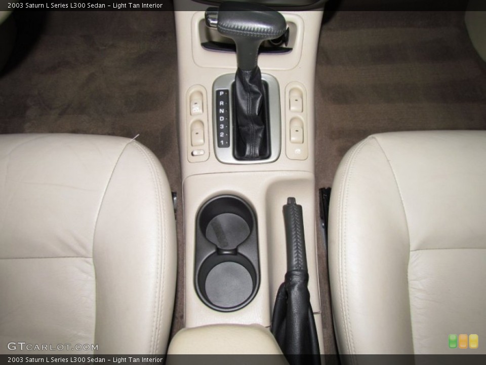 Light Tan Interior Transmission for the 2003 Saturn L Series L300 Sedan #50323035