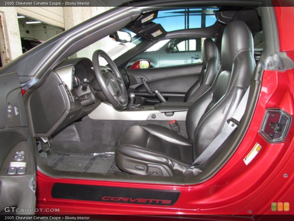 Ebony Interior Photo for the 2005 Chevrolet Corvette Coupe #50323221