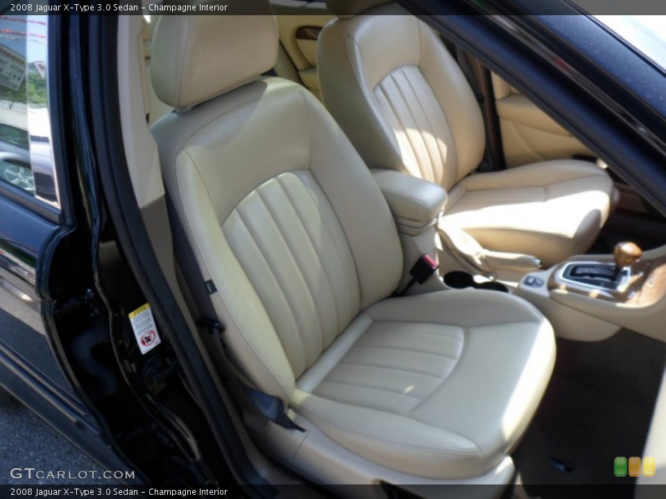 Champagne Interior Photo for the 2008 Jaguar X-Type 3.0 Sedan #50324520