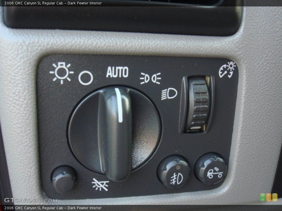 Dark Pewter Interior Controls for the 2006 GMC Canyon SL Regular Cab #50330894