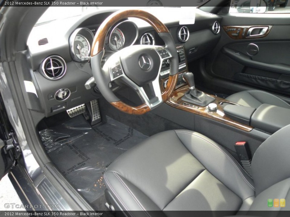 Black Interior Photo for the 2012 Mercedes-Benz SLK 350 Roadster #50331326