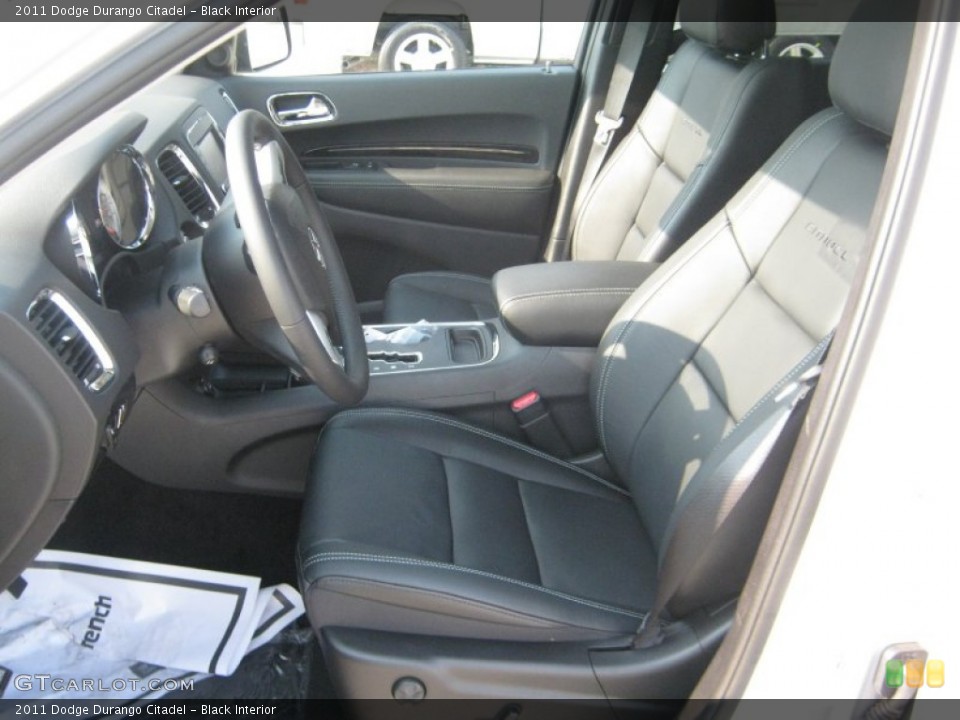 Black Interior Photo for the 2011 Dodge Durango Citadel #50335807