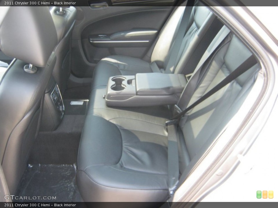 Black Interior Photo for the 2011 Chrysler 300 C Hemi #50336267
