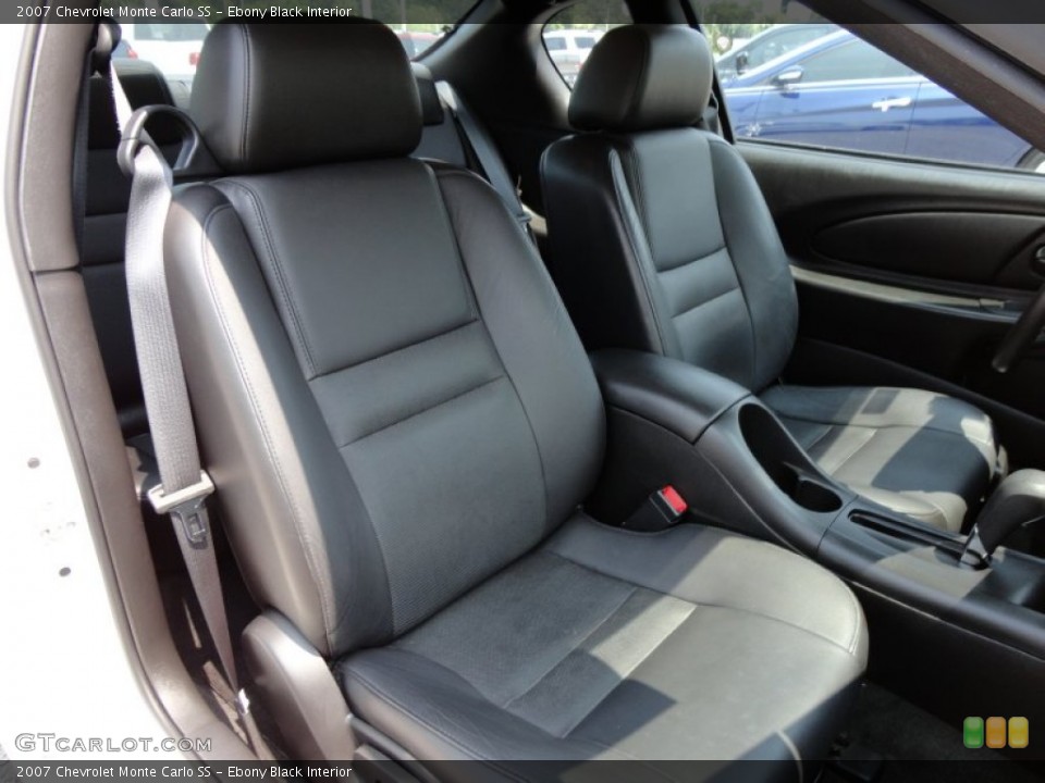 Ebony Black Interior Photo for the 2007 Chevrolet Monte Carlo SS #50336312